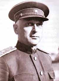Командир 260-й бригады морской пехоты генерал-майор И.Н. Кузьмичев