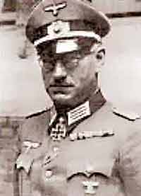 Генерал-майор Карл Хенке