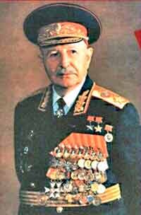 Иван Христофорович Баграмян — командующим Земландской группой войск, созданной на базе войск 1-го Прибалтийского фронта, одновременно выполнял обязанности заместителя командующего войсками 3-го Белорусского фронта.