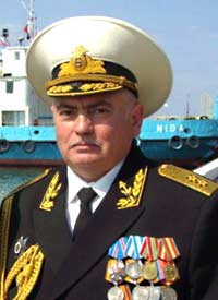 Командир Балтийской военно-морской базы вице-адмирал Леонид Нистрян