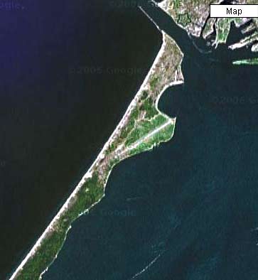 Вид из космоса Балтийской косы и пролива, отделяющего ее от Балтийска